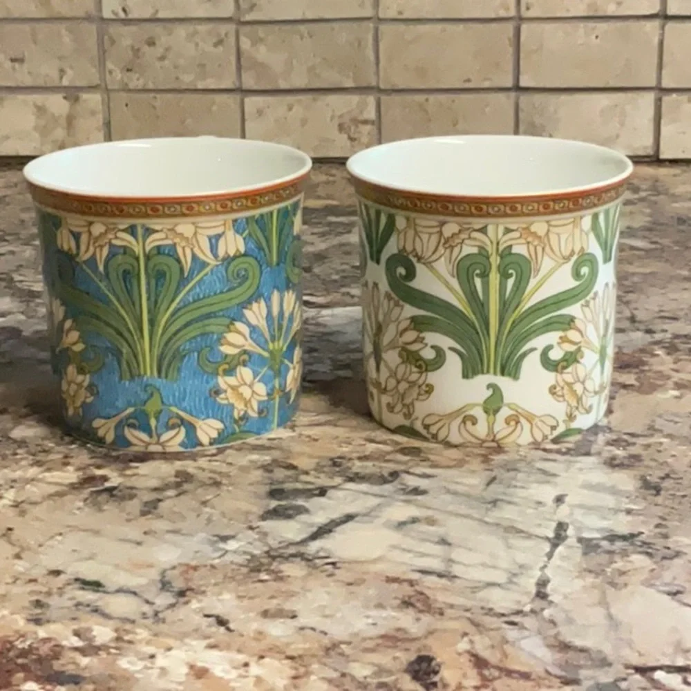 Stechcol Gracie Bone China. Elegant Floral Mugs - Picture 3 of 4